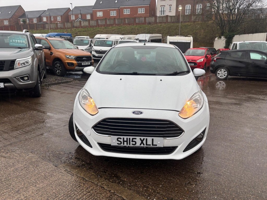 Used Ford Fiesta 2015 for sale - 77521565: Photo 2