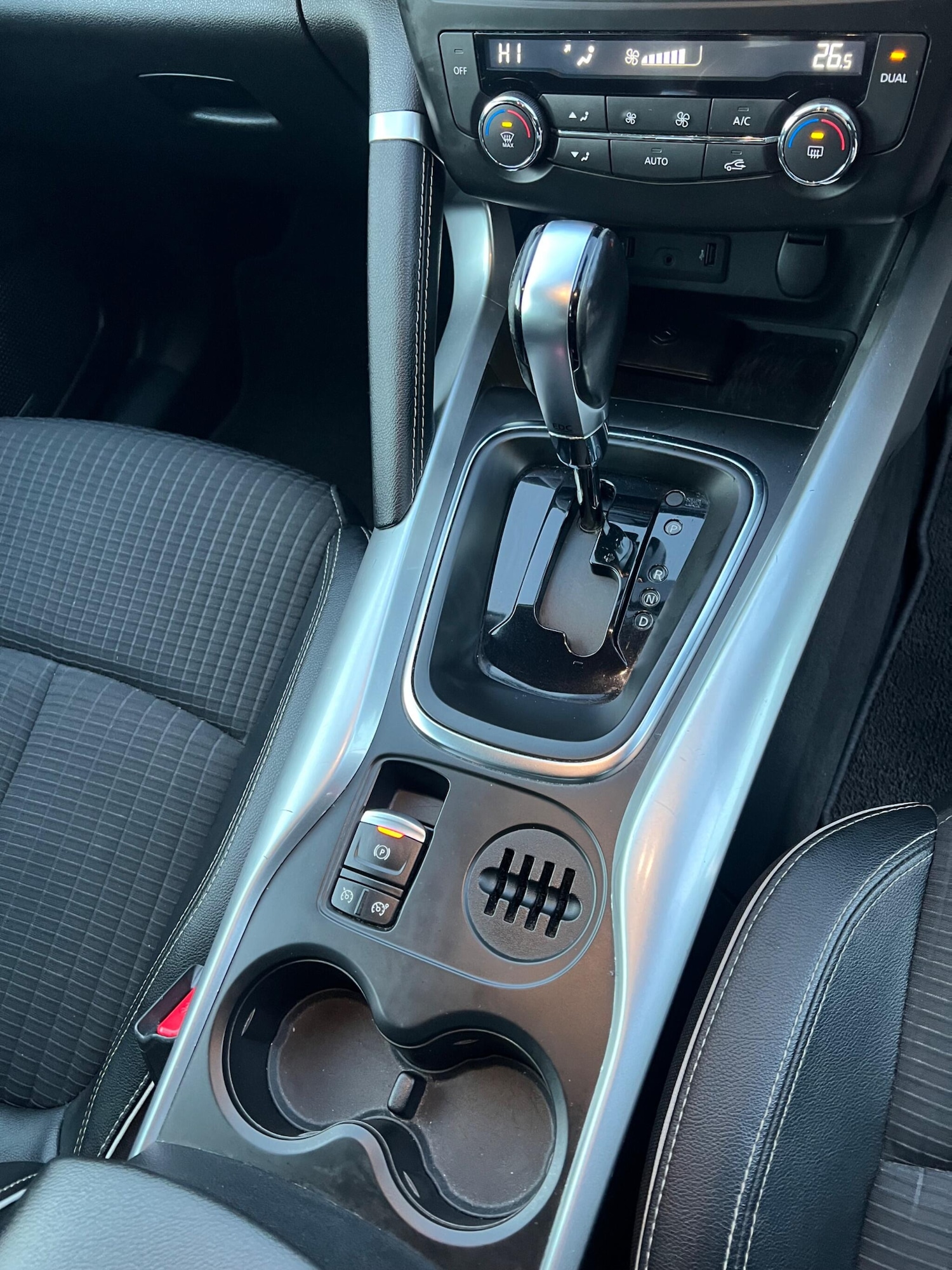 Used Renault Kadjar 2016 for sale - 76899615: Photo 25