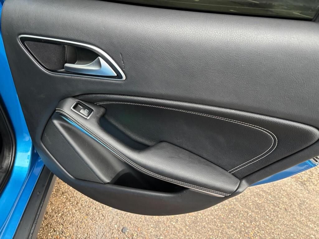 Used Mercedes-Benz GLA 2017 for sale - 76945382: Photo 15