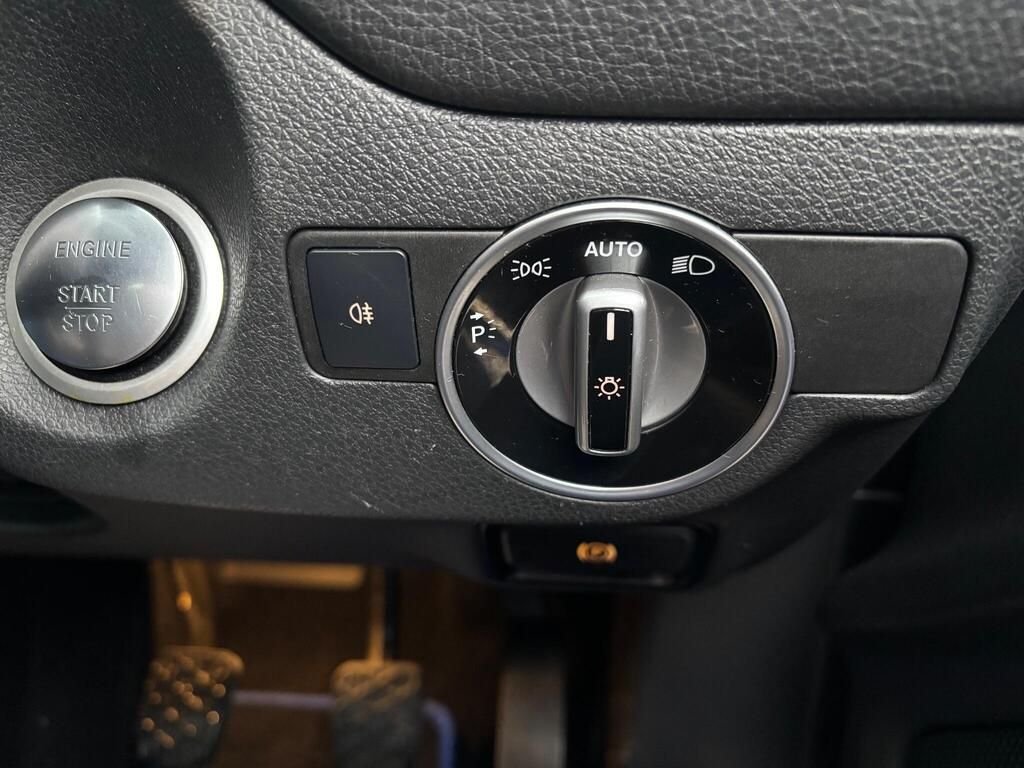 Used Mercedes-Benz GLA 2017 for sale - 76945382: Photo 28