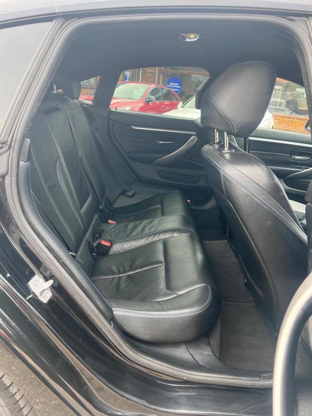 Used BMW 4 Series 2017 for sale - 77609165: Photo 11