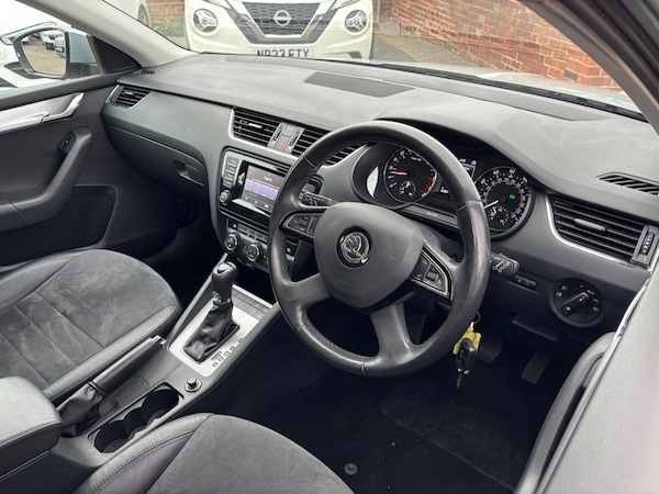 Used Skoda Octavia 2014 for sale - 76306273: Photo 10
