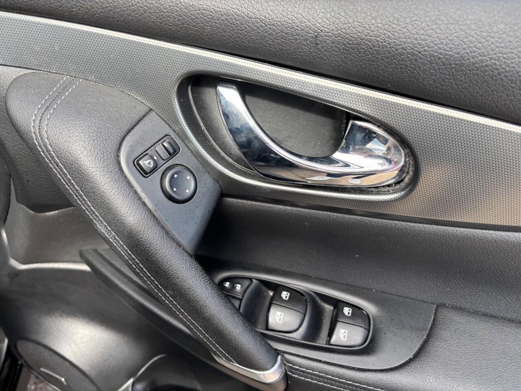 Used Nissan Qashqai 2017 for sale - 78145317: Photo 17