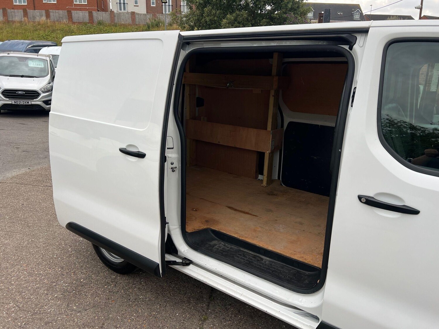 Used Peugeot Expert 2020 for sale - 76027123: Photo 10