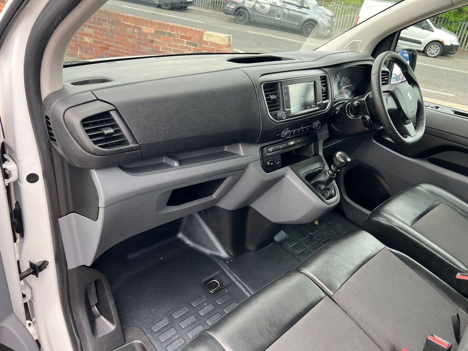 Used Peugeot Expert 2020 for sale - 76027123: Photo 17
