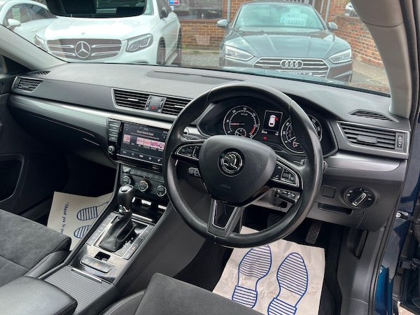 Used Skoda Superb 2016 for sale - 76027128: Photo 11