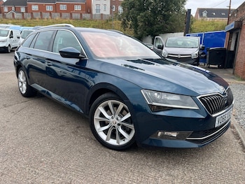Used Skoda Superb 2016 for sale - 76027128: Photo 2