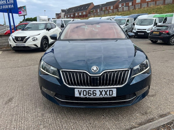 Used Skoda Superb 2016 for sale - 76027128: Photo 6