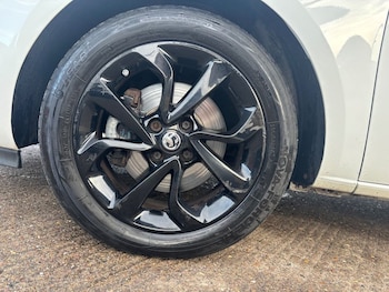 Used Vauxhall Corsa 2015 for sale - 77212876: Photo