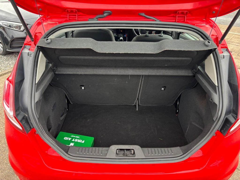 Used Ford Fiesta 2015 for sale - 77631750: Photo 22