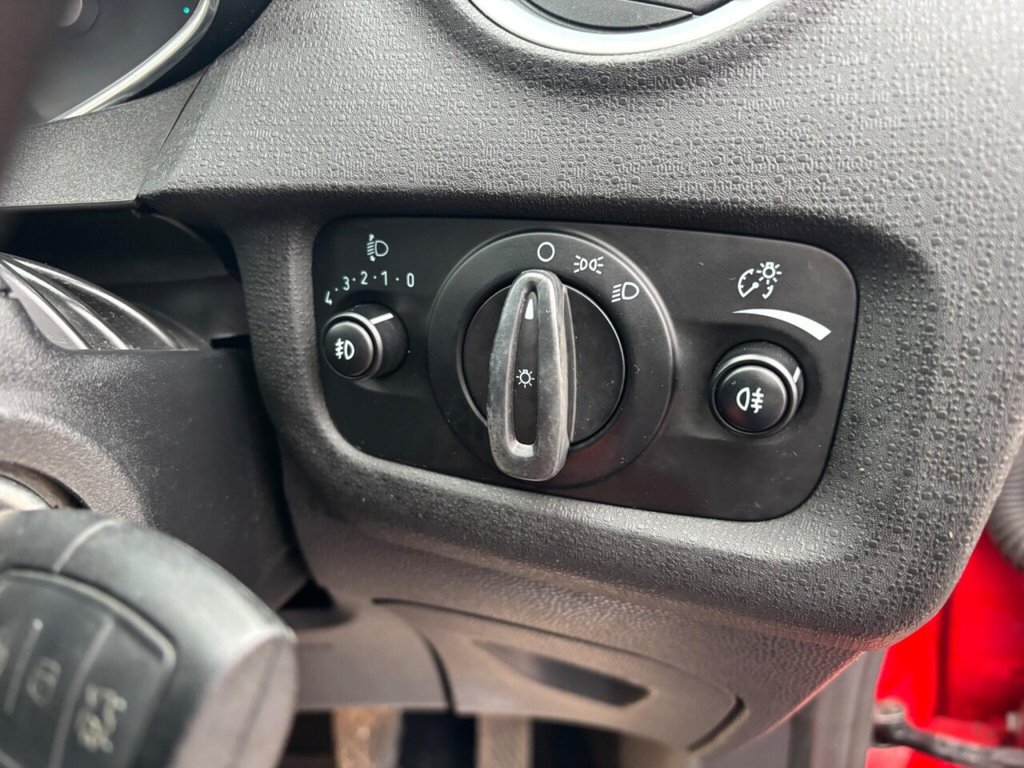 Used Ford Fiesta 2015 for sale - 77631750: Photo 23