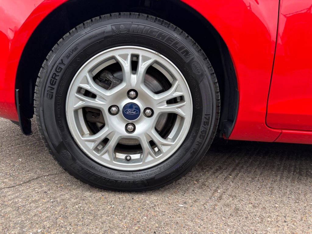 Used Ford Fiesta 2015 for sale - 77631750: Photo 5