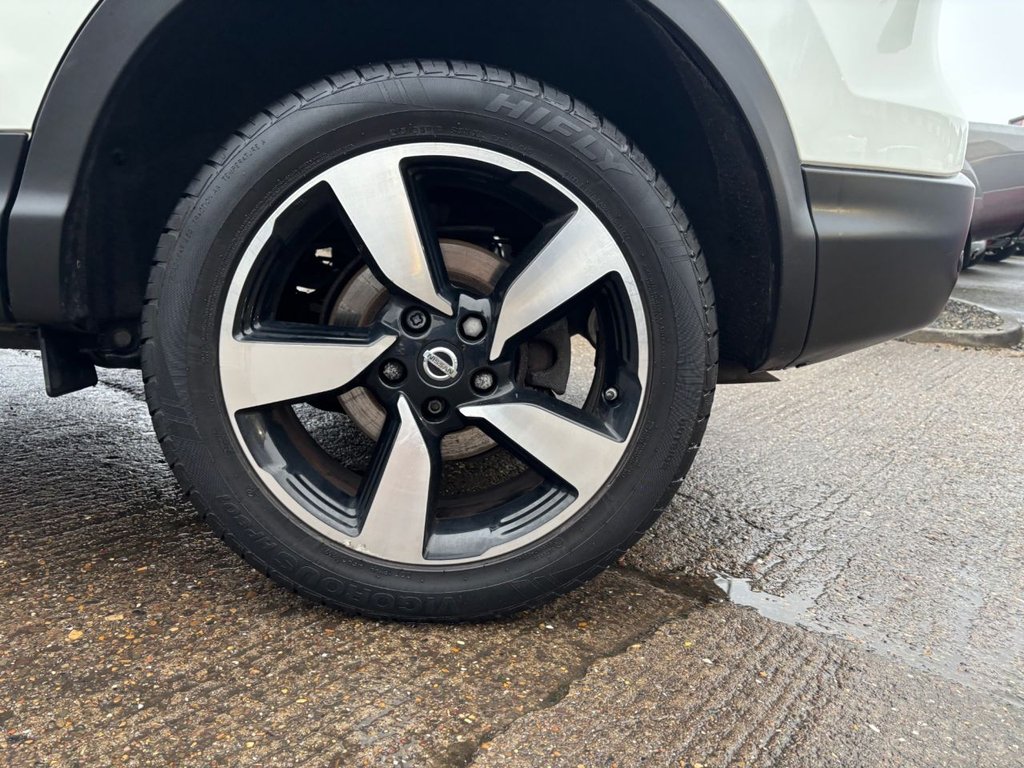 Used Nissan Qashqai 2016 for sale - 77342101: Photo 10