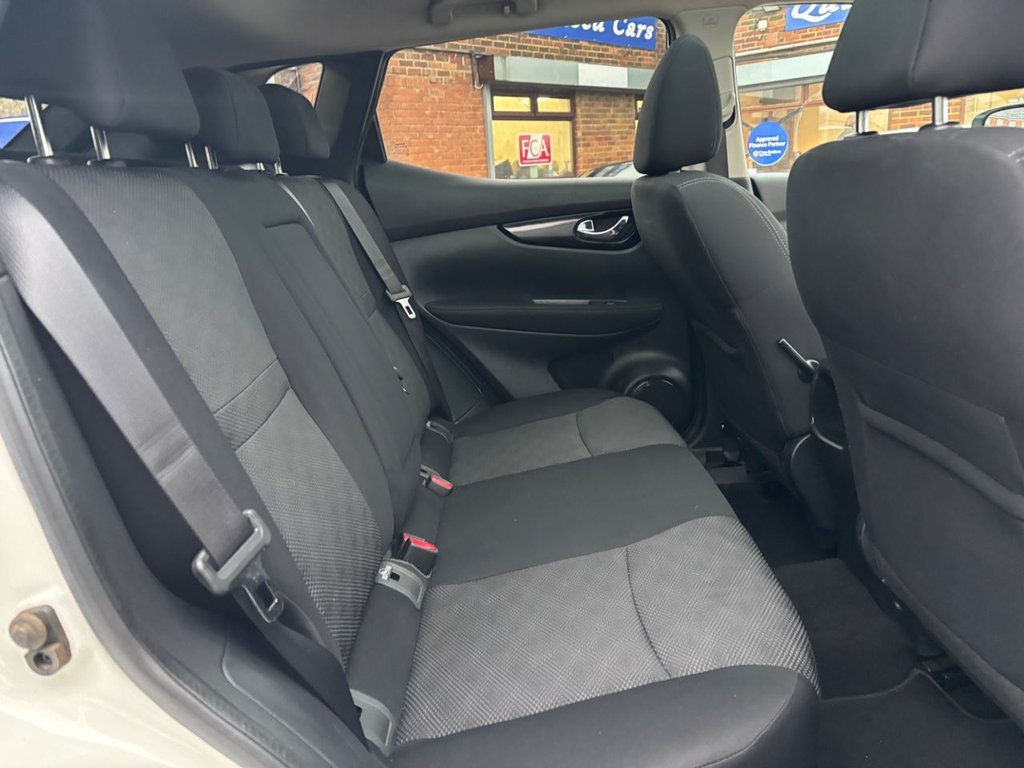 Used Nissan Qashqai 2016 for sale - 77342101: Photo 14