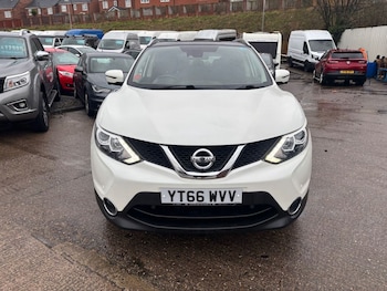 Used Nissan Qashqai 2016 for sale - 77342101: Photo