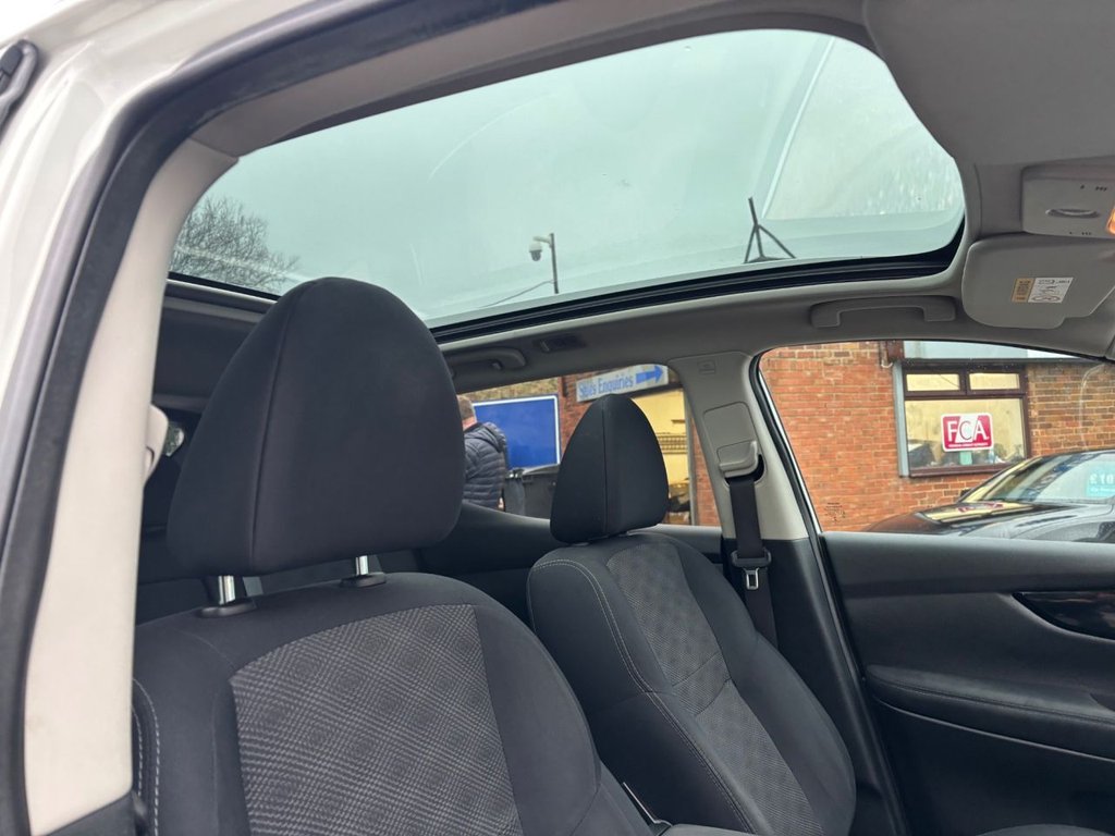 Used Nissan Qashqai 2016 for sale - 77342101: Photo 34