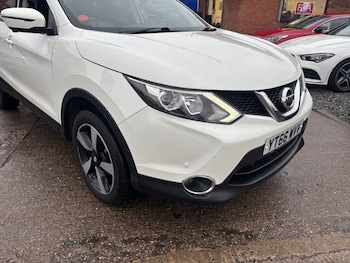 Used Nissan Qashqai 2016 for sale - 77342101: Photo
