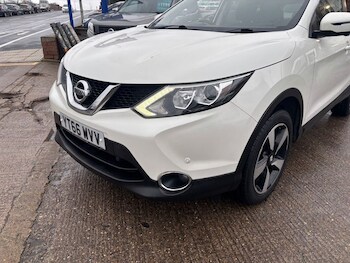 Used Nissan Qashqai 2016 for sale - 77342101: Photo