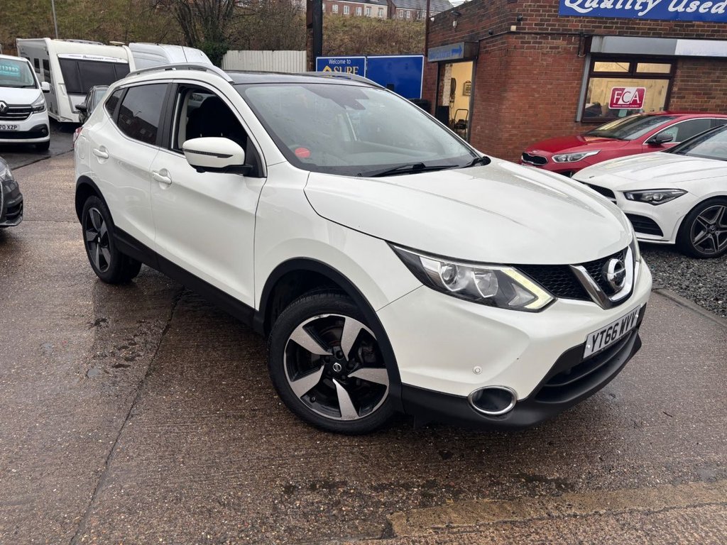 Used Nissan Qashqai 2016 for sale - 77342101: Photo 5