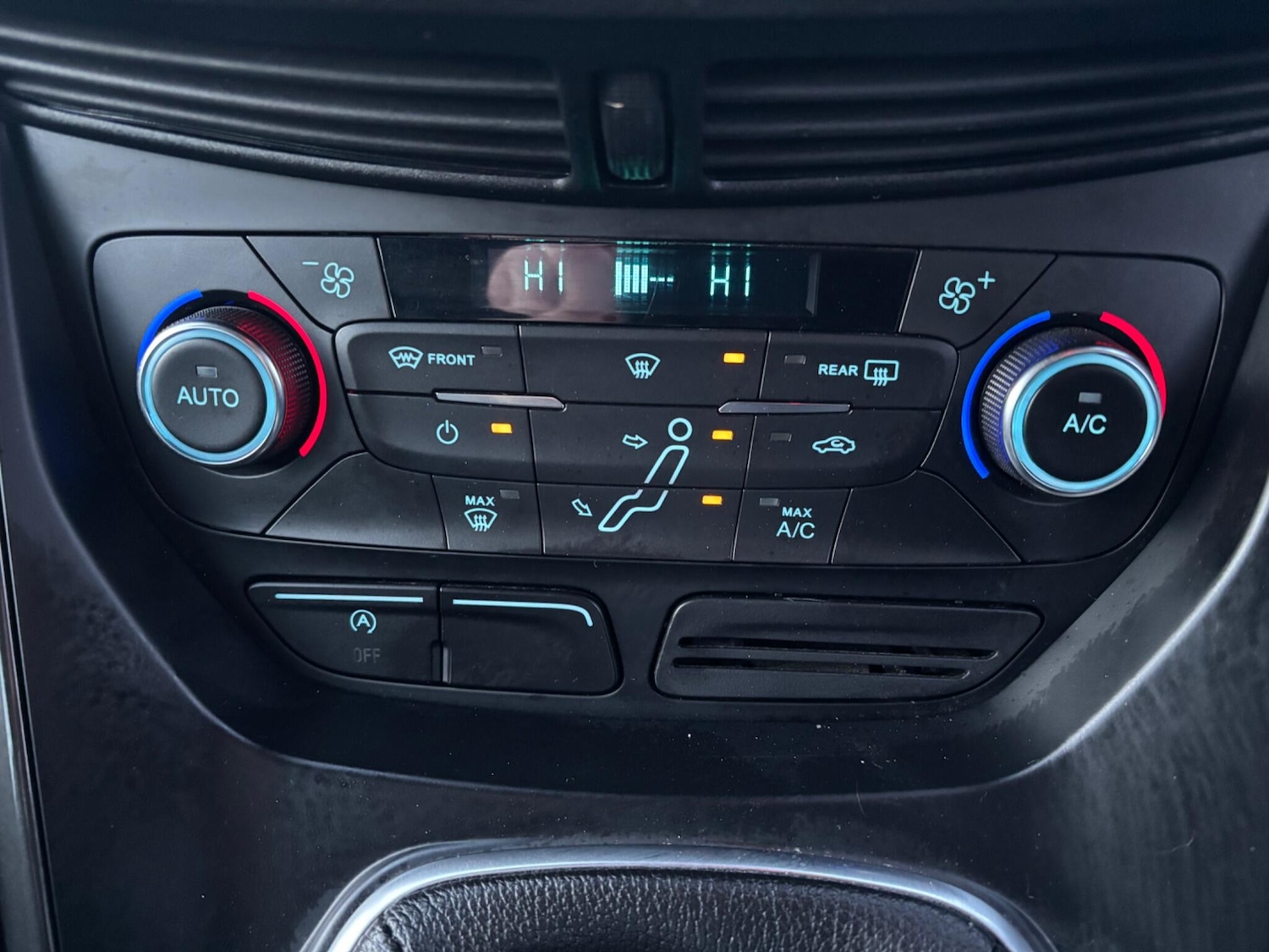 Used Ford C-Max 2017 for sale - 76801455: Photo 29