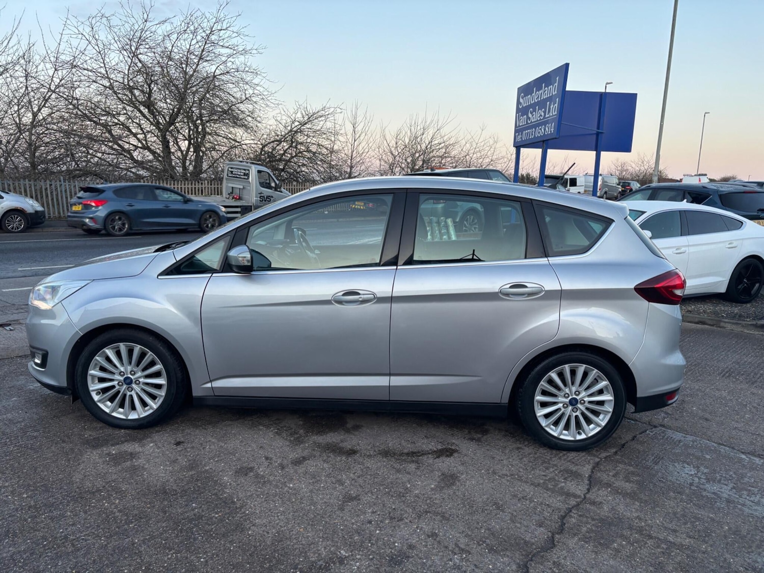 Used Ford C-Max 2017 for sale - 76801455: Photo 3