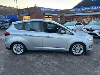 Used Ford C-Max 2017 for sale - 76801455: Photo