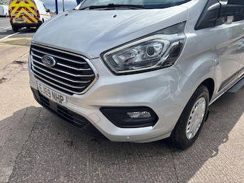 Used Ford Tourneo Custom 2020 for sale - 78645304: Photo
