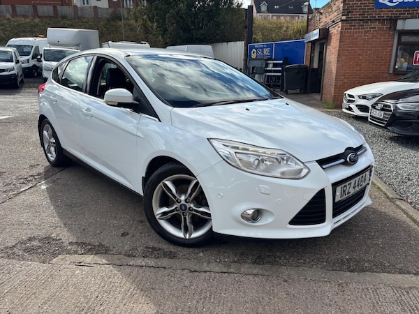 Used Ford Focus 2014 for sale - 76188436: Photo 3