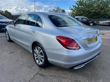 Used Mercedes-Benz C-Class 2015 for sale - 75776351: Photo