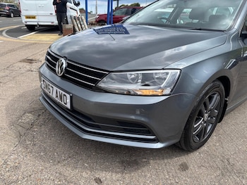 Used Volkswagen Jetta 2017 for sale - 78468505: Photo