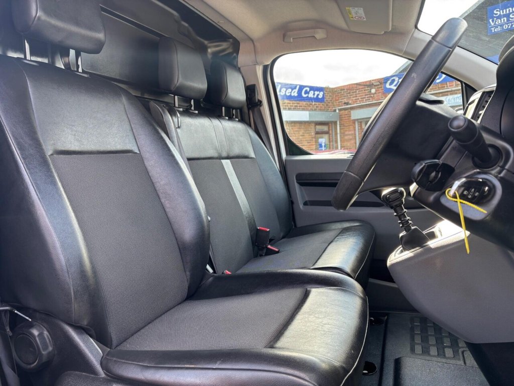 Used Vauxhall Vivaro 2020 for sale - 77835919: Photo 11