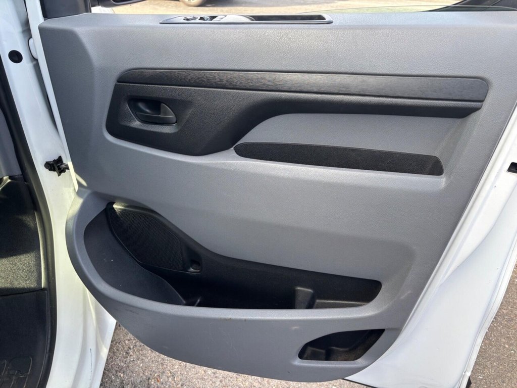 Used Vauxhall Vivaro 2020 for sale - 77835919: Photo 14