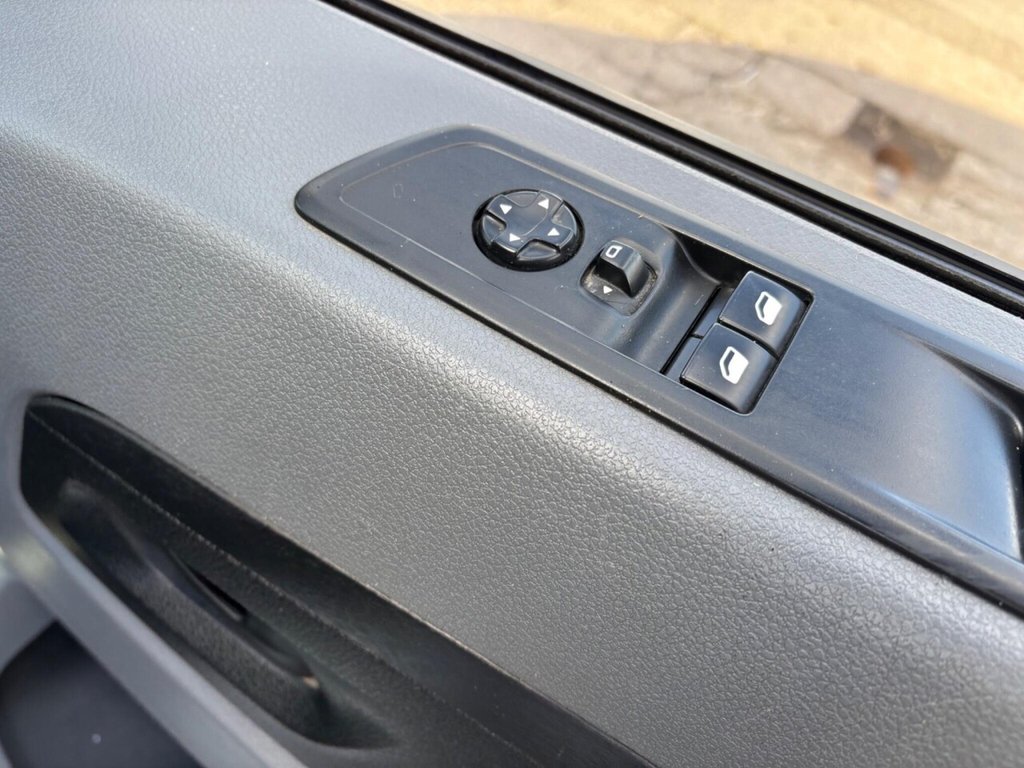 Used Vauxhall Vivaro 2020 for sale - 77835919: Photo 15