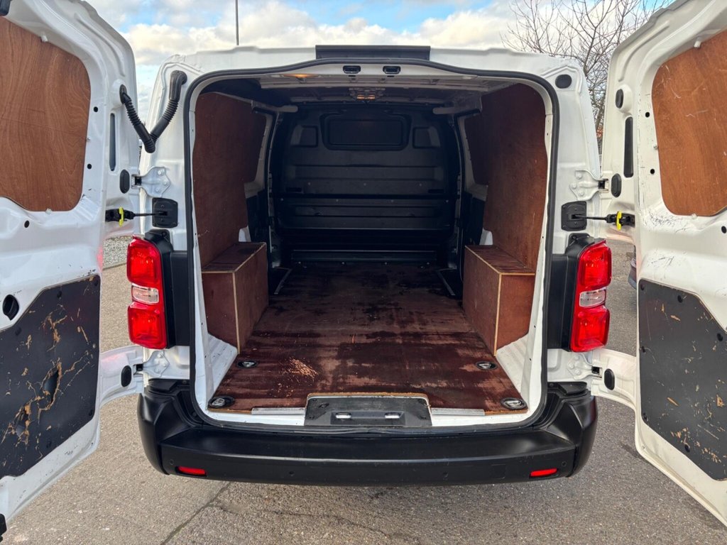 Used Vauxhall Vivaro 2020 for sale - 77835919: Photo 16