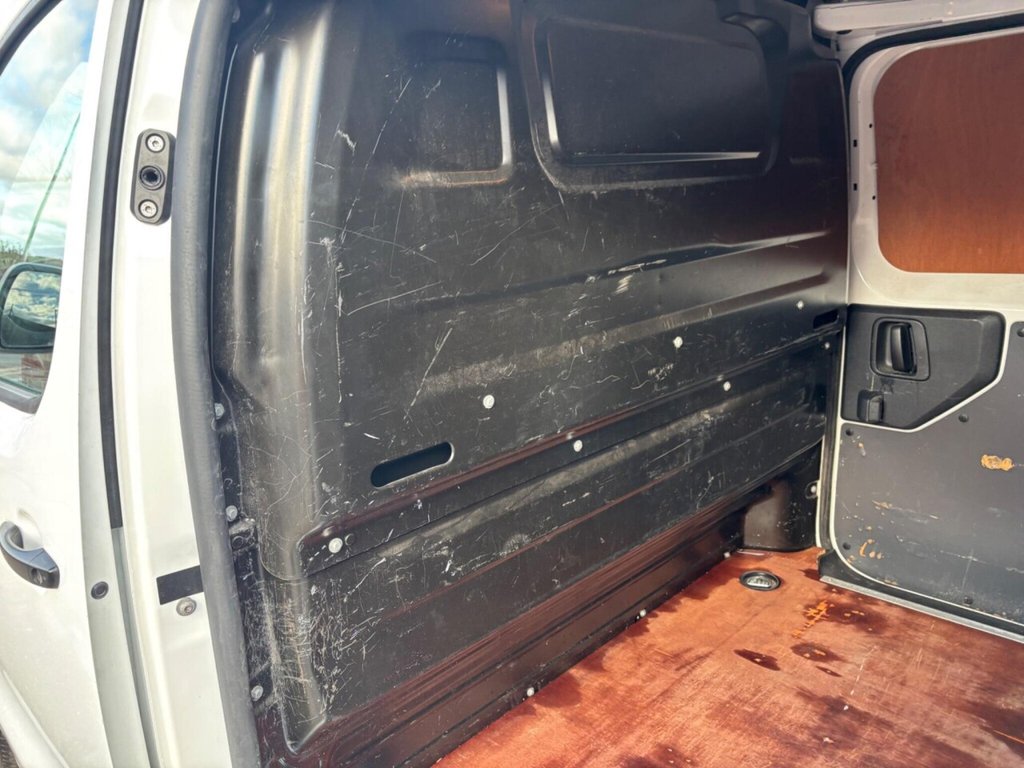 Used Vauxhall Vivaro 2020 for sale - 77835919: Photo 19