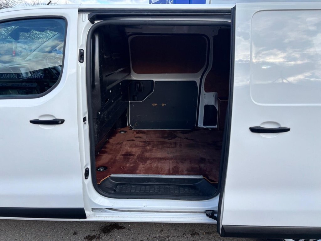 Used Vauxhall Vivaro 2020 for sale - 77835919: Photo 21