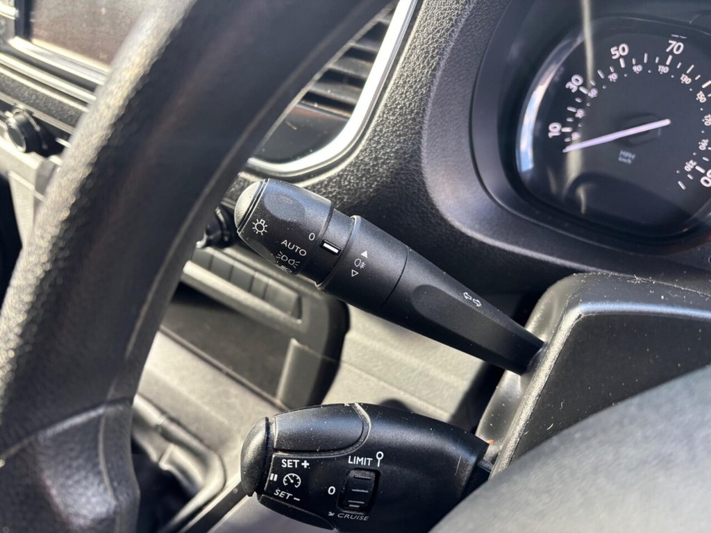 Used Vauxhall Vivaro 2020 for sale - 77835919: Photo 30