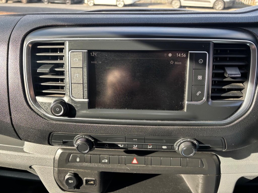 Used Vauxhall Vivaro 2020 for sale - 77835919: Photo 32