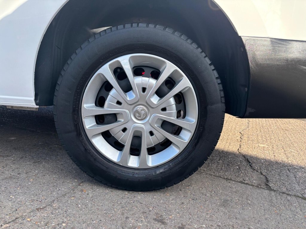 Used Vauxhall Vivaro 2020 for sale - 77835919: Photo 4