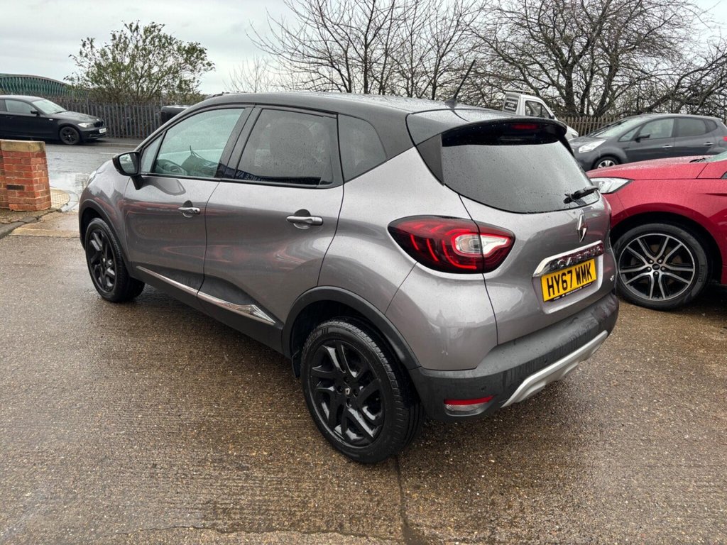 Used Renault Captur 2017 for sale - 77850381: Photo 10