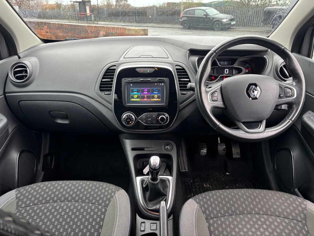 Used Renault Captur 2017 for sale - 77850381: Photo 11