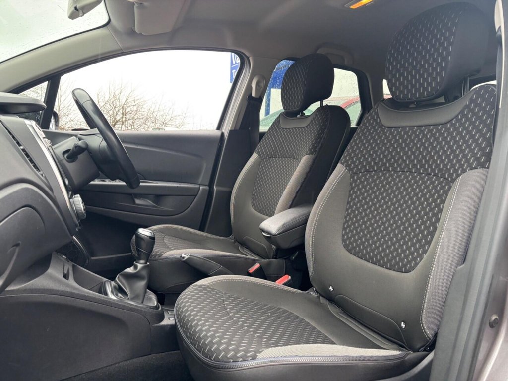 Used Renault Captur 2017 for sale - 77850381: Photo 22