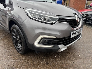 Used Renault Captur 2017 for sale - 77850381: Photo