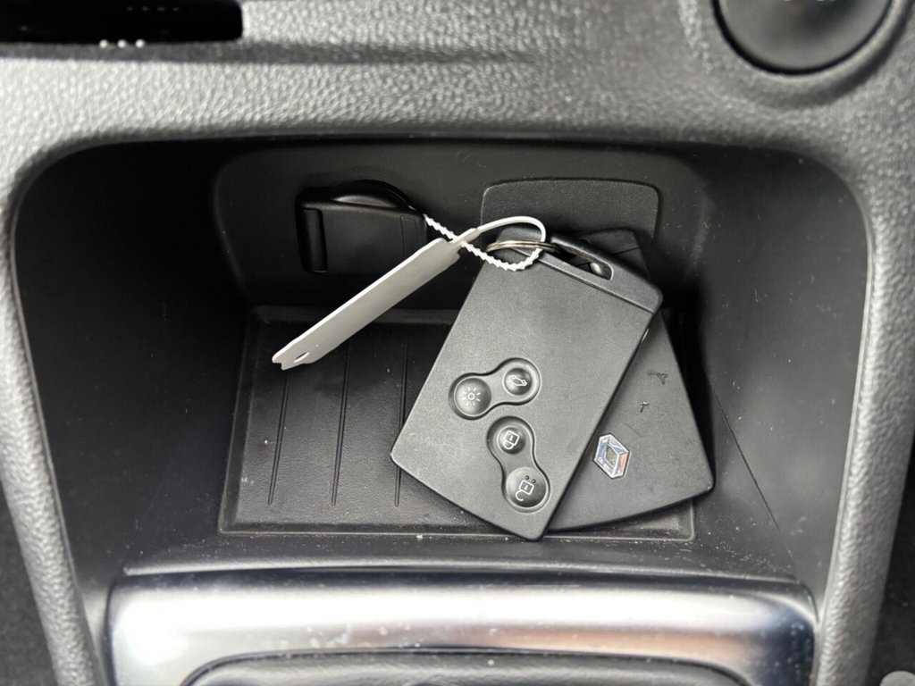 Used Renault Captur 2017 for sale - 77850381: Photo 30