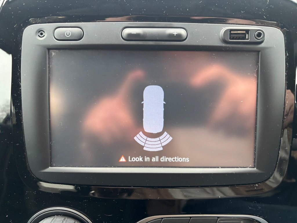 Used Renault Captur 2017 for sale - 77850381: Photo 38