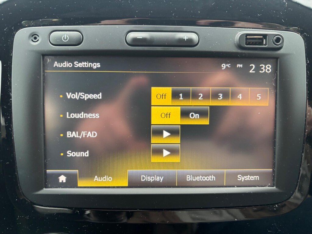 Used Renault Captur 2017 for sale - 77850381: Photo 39