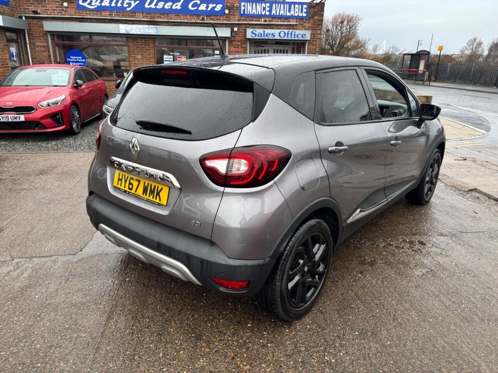 Used Renault Captur 2017 for sale - 77850381: Photo 8