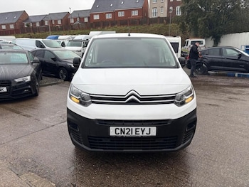 Used Citroen Berlingo 2021 for sale - 76945361: Photo