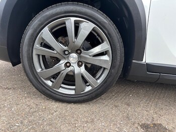 Used Peugeot 2008 2017 for sale - 78401917: Photo