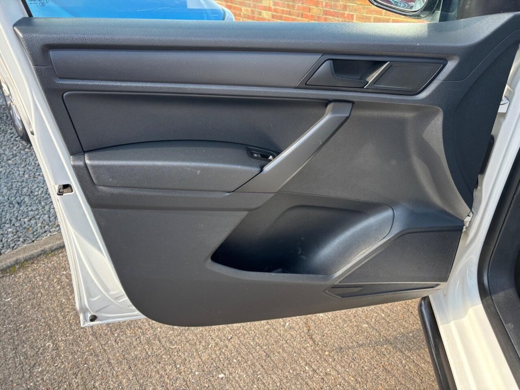 Used Volkswagen Caddy 2016 for sale - 77748904: Photo 21